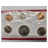 US Mint Set 1984 Uncirculated - 12 coins - P and D Mint