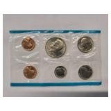 US Mint Set 1972 Uncirculated - 12 coins - P and D Mint