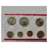 US Mint Set 1981 Unciruclated - 13 Coins -P and D Mint