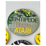 Vintage Pinback Button Lot - Minnesota Vikings, Minnesota Twins, Atari, Great Northern Railway)
