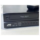 JVC DVD Video Recorder (Model DR-MV150B) with Remote