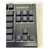 Steelseries APEX 3 TKL Computer Gaming Keyboard in Good Working Condition