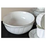 Mikasa Prelude Dish Set