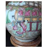 Beautiful Chinese Porcelain Rose Medallion Vase and Chinese Rose Medallion Plate