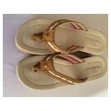 Four Pairs of Women