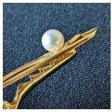 Mikimoto Tokyo Pearl and 14k Gold Tie Clip