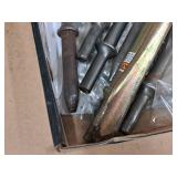 Performance Tool Air Hammer with Chisel Bits