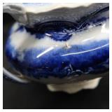 ~FLOW BLUE POT WITH LID~