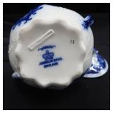 ~FLOW BLUE POT WITH LID~