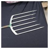 ~VINTAGE~ ICE AUGER AND SPEAR