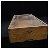 REGENT SPECIALTIES WOOD BOX WITH GLASS