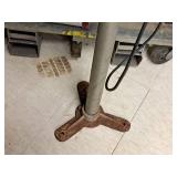 Delta 1/4-HP 6" Bench Grinder 23-680 with Stand