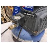 Campbell Hausfeld 1-Gallon Pancake Air Compressor