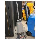Hoover FloorMAX Supreme Hard Floor Machine Cleaner and Carpet Shampooer F4300