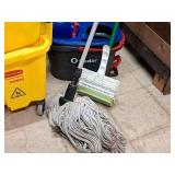 Rubbermaid Commercial Mop Bucket with Wringer, O-Cedar Mop Bucket, Mop, Sponge Mop