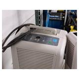 Soleus Air 30-Pint Dehumidifier GM-DEH-30M-1