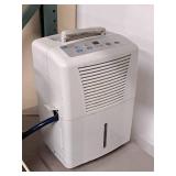 G.E. 30-Pint Dehumidifier ADEL30LRQ2