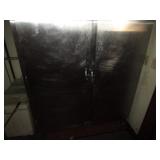 Commander Refrigerator/Freezer 58"85"x30"