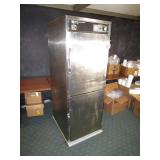 Henny Penny Warming Cabinet 24"x31"x71"