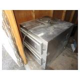 Warming Box 30"x32"x30"