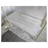 Freezer Building 93"x116"x95"