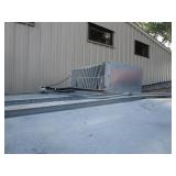 Freezer Building 93"x116"x95"