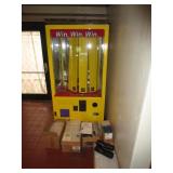 Movie/DVD/Video Game Arcade Game w/Lots of Cases & Case Sealers