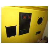 Movie/DVD/Video Game Arcade Game w/Lots of Cases & Case Sealers