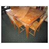Vintage Dining Room Table & Chairs