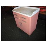Vintage Baby Changing Table/Cabinet 16"x27"x33"
