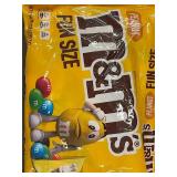IN 2 - Lot of 3 M&M
