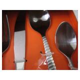 20 Piece Flatware...