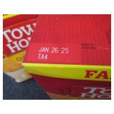 3- 20.7 oz Town House Original Crac...