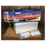 ERT Collectables - American Muscle Mint - 1969 Dodge Coronet R/T 426 Hemi