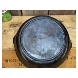 Early Lodge? #5 Skillet - 3 Notch Heat Ring