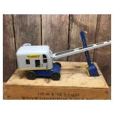 Vintage Wyandotte Construction Co. Crane