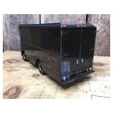 UPS Limited Edition 1955 International Fageol Van