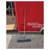 Harter Push Broom - Like New