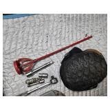 Knee Pads, Stapler, Pipe Cutter, Window Cleaner