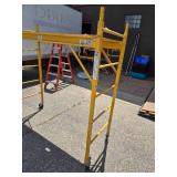 Rolling Scaffolding with Platform