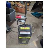 Charge It by Solar 12V Battery Charger and Engine Starter