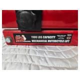 1100 Pound Mechanical Motorcycle Lift