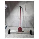 30" Magnetic Sweeper