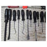 Performance Tool Pry Bars, Snap-On Screwdrivers and Picks