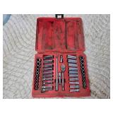 Snap-On 44 pc 1/4" Drive 6-Point Metric/ SAE General Service Set (Red)