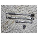 3/8 Drive Snap-On Ratchet, Short Breaker Bar and Extension
