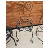 Garden Planter Holders and Decor