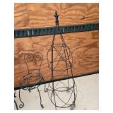 Garden Planter Holders and Decor