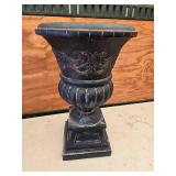 Large Decorative Plastic or Resin Flower/Plant Planter