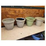Lot of 4 Plastic Flower Plant Pots